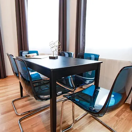 Apartment Familienplatz I Contactless Check-In Wenen Buitenkant foto