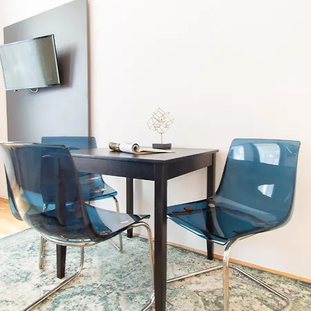 Apartment Familienplatz I Contactless Check-In Wenen Buitenkant foto