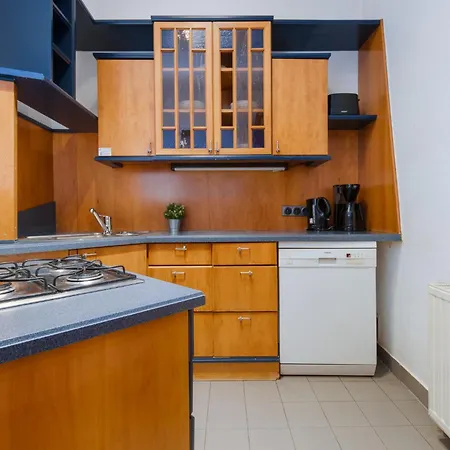 Apartment Familienplatz I Contactless Check-In Wenen Buitenkant foto