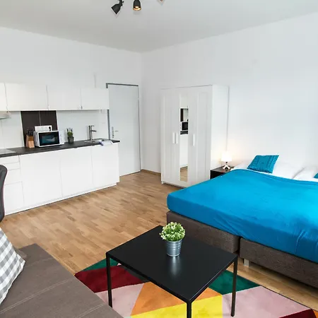Apartment Familienplatz I Contactless Check-In Wenen Buitenkant foto