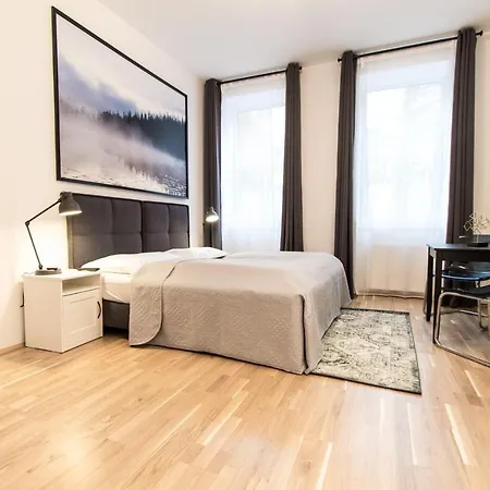 Apartment Familienplatz I Contactless Check-In Wenen Buitenkant foto